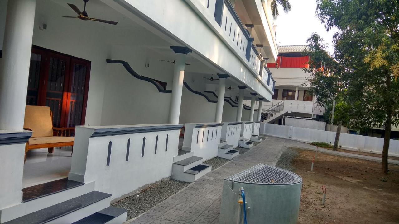 Hotel Neptune Kovalam تريفِندرم المظهر الخارجي الصورة