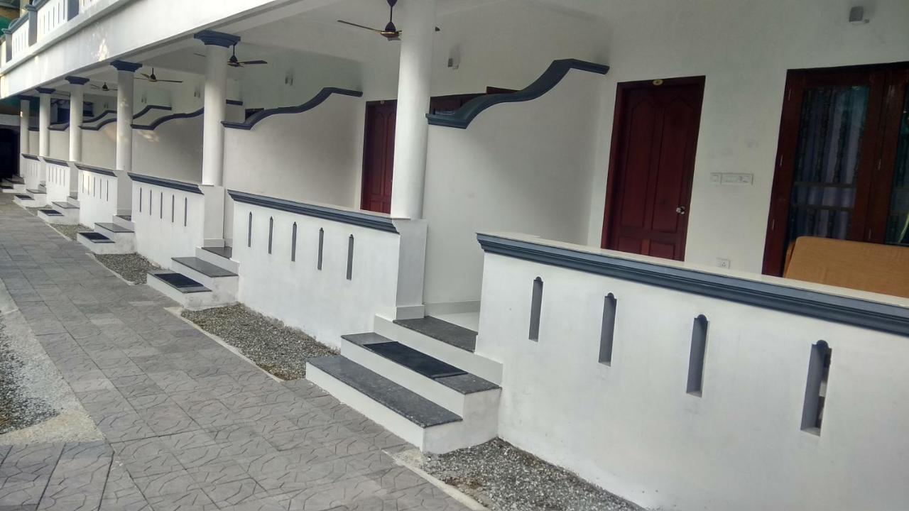 Hotel Neptune Kovalam تريفِندرم المظهر الخارجي الصورة